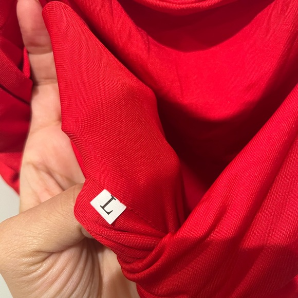 Red midi dress with spaghetti straps - Picture 5 of 6